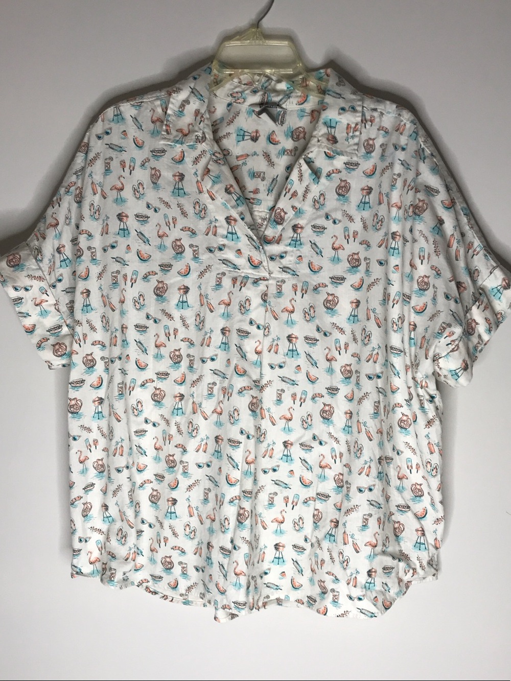 Duluth Women’s White Printed Short Sleeve Button Front Top XL